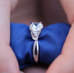 Hao Stone Ring - Round Fashion Ring